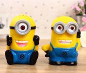 小黄人移动电源